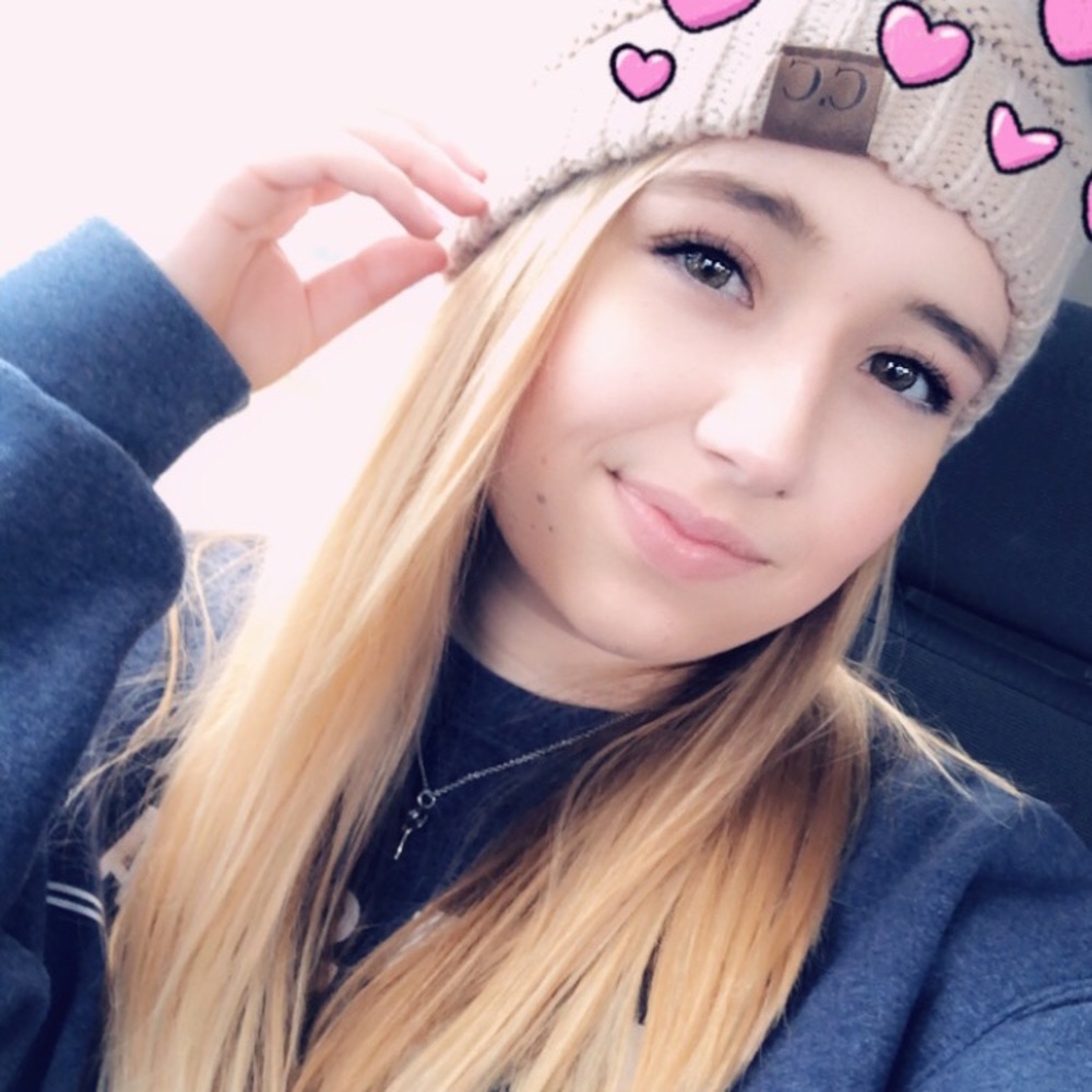 Meet your Posher, Tiffany